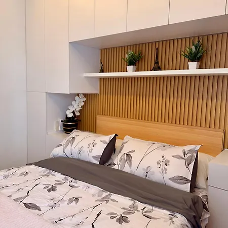 Blessed Dwelling - Modern Condo With Wi-Fi, Tv & Kitchen, 30 Min To Naia Airport