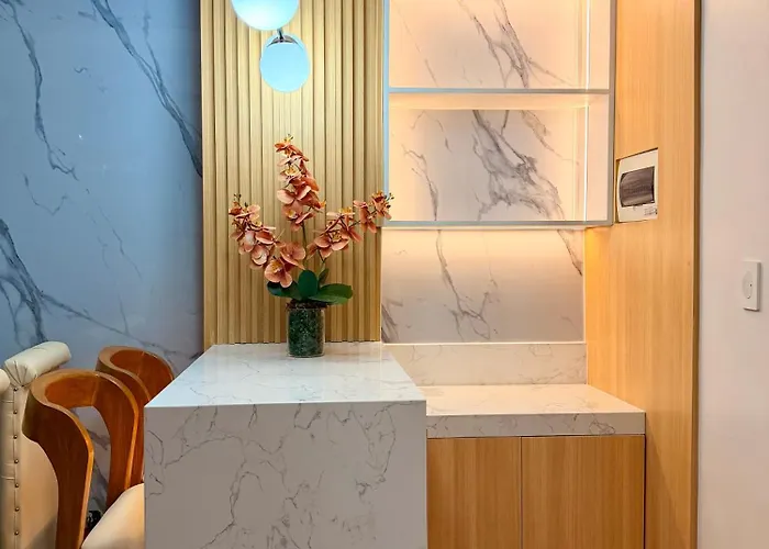 Blessed Dwelling - Modern With Wi-fi, Tv & Kitchen, 30 Min To Naia Airport Aparthotel Manila